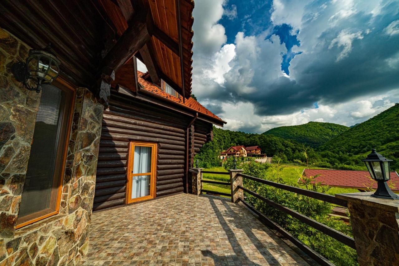 סיביו Rustic Cottage מראה חיצוני תמונה
